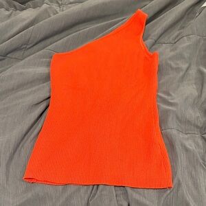 Zesica One-Shoulder Ribbed Tank Top in Bright Orange